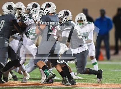 Thumbnail 3 in Lincoln vs. Helix photogallery.