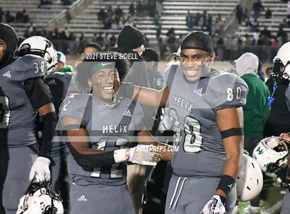Thumbnail 1 in Lincoln vs. Helix photogallery.