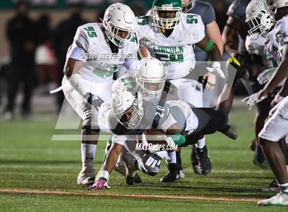 Thumbnail 2 in Lincoln vs. Helix photogallery.