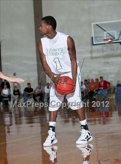 Thumbnail 2 in Marcus vs Berkner (Whataburger Tournament) photogallery.