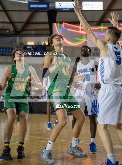 Thumbnail 2 in Richland vs. Federal Way (WIAA 4A Quarterfinal)  photogallery.