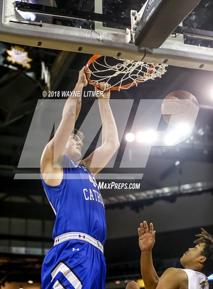 Thumbnail 2 in Covington Catholic vs Cooper photogallery.