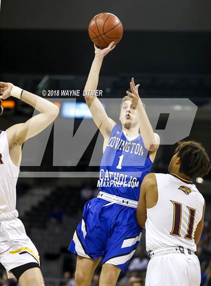 Thumbnail 3 in Covington Catholic vs Cooper photogallery.