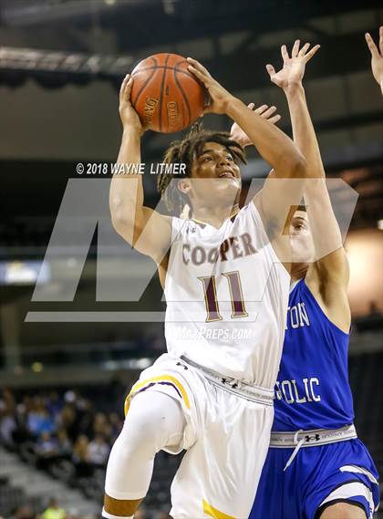 Thumbnail 3 in Covington Catholic vs Cooper photogallery.