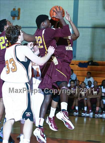 Thumbnail 3 in Mt. Vernon @ Mamaroneck photogallery.
