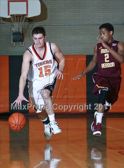 Thumbnail 2 in Mt. Vernon @ Mamaroneck photogallery.