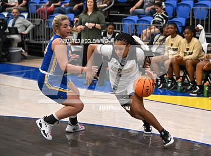 Thumbnail 1 in Jonesboro vs. Sheridan (AAA 5A State Playoff First Round) photogallery.