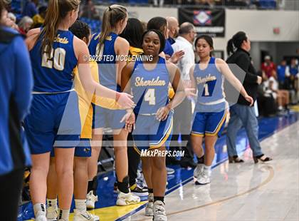 Thumbnail 3 in Jonesboro vs. Sheridan (AAA 5A State Playoff First Round) photogallery.