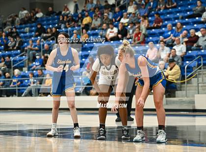 Thumbnail 1 in Jonesboro vs. Sheridan (AAA 5A State Playoff First Round) photogallery.