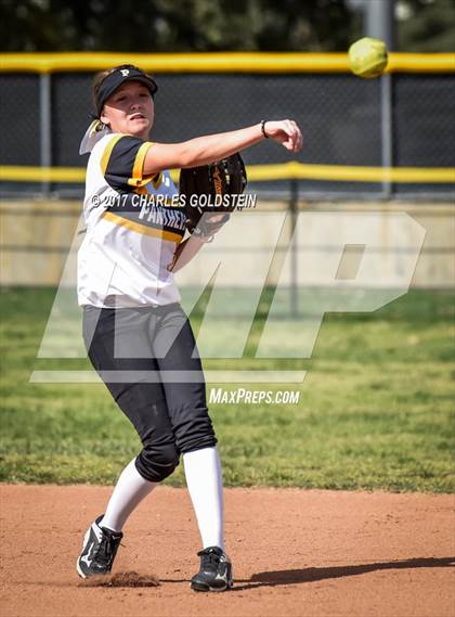 Thumbnail 3 in Agoura @ Newbury Park photogallery.
