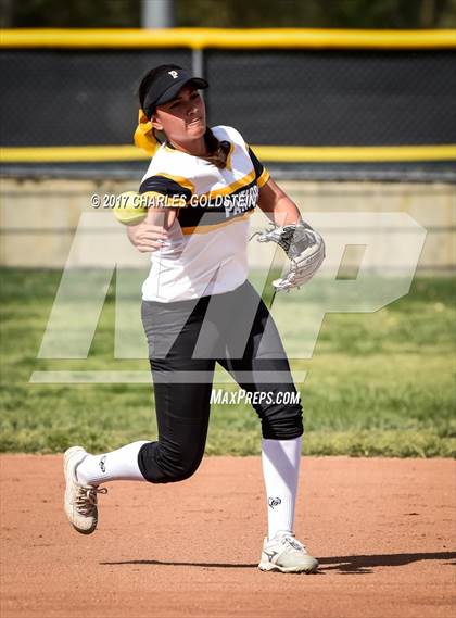 Thumbnail 3 in Agoura @ Newbury Park photogallery.