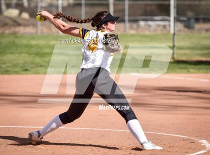 Thumbnail 1 in Agoura @ Newbury Park photogallery.