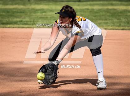 Thumbnail 1 in Agoura @ Newbury Park photogallery.