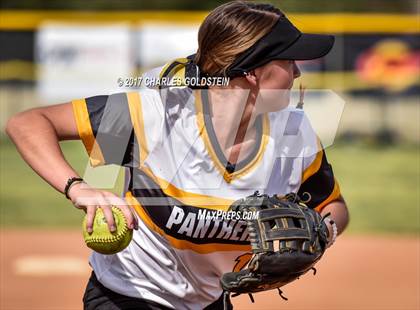 Thumbnail 3 in Agoura @ Newbury Park photogallery.