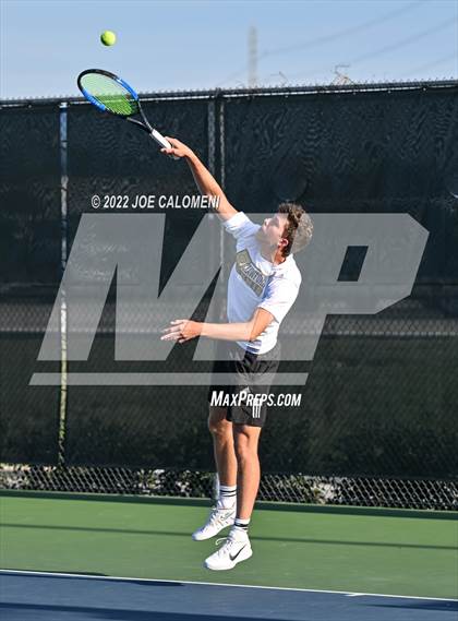 Thumbnail 1 in Crawford vs Maud (UIL 2A Boys Singles State Finals) photogallery.