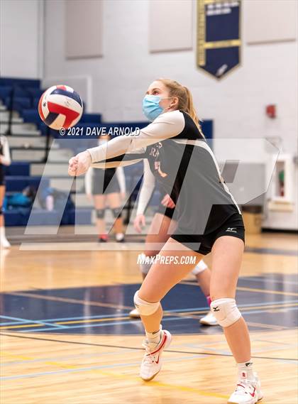 Thumbnail 1 in Wellesley @ Needham photogallery.