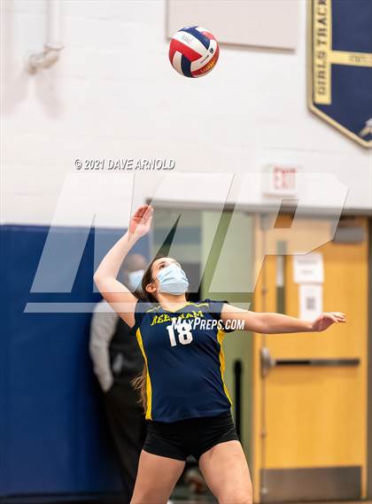 Thumbnail 3 in Wellesley @ Needham photogallery.