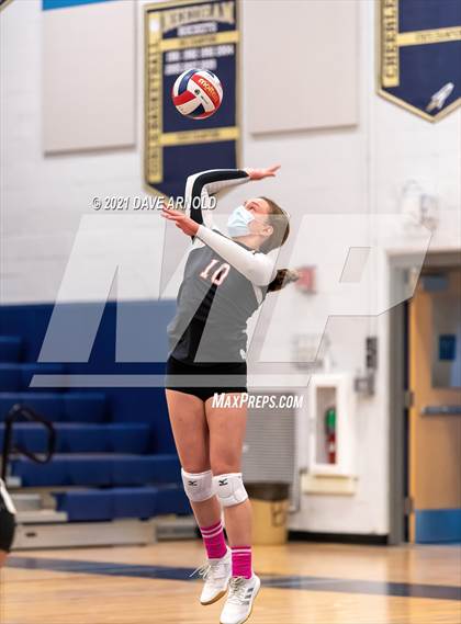 Thumbnail 3 in Wellesley @ Needham photogallery.