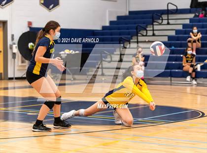 Thumbnail 3 in Wellesley @ Needham photogallery.