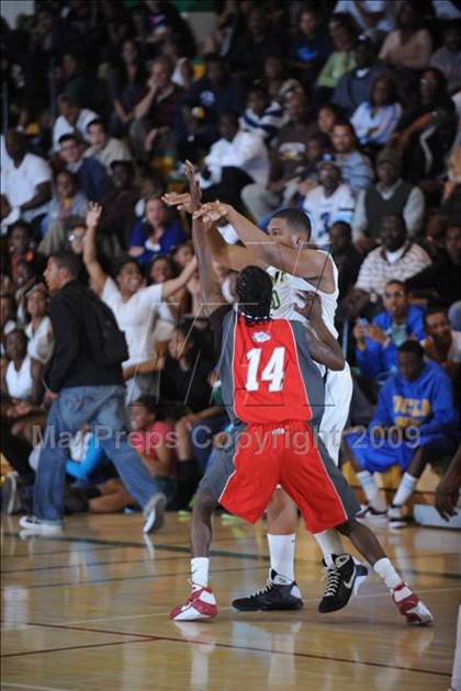 Thumbnail 2 in Pasadena vs. Poly (CIF SS Playoffs) photogallery.