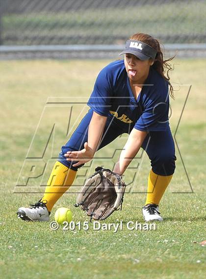 Thumbnail 1 in JV: Montebello @ Alhambra photogallery.