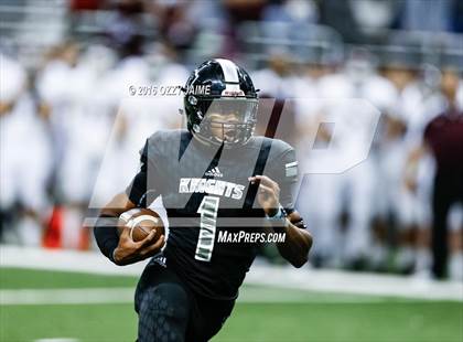 Thumbnail 1 in Cinco Ranch vs. Steele (UIL 6A D2 Semifinal) photogallery.