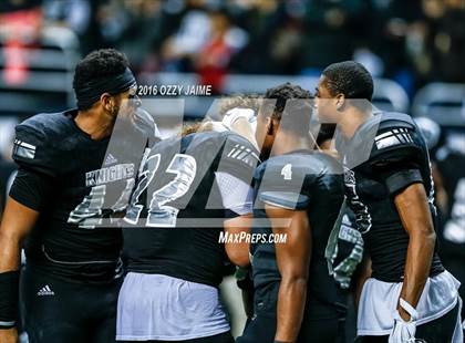 Thumbnail 3 in Cinco Ranch vs. Steele (UIL 6A D2 Semifinal) photogallery.
