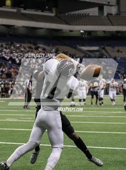 Thumbnail 3 in Cinco Ranch vs. Steele (UIL 6A D2 Semifinal) photogallery.