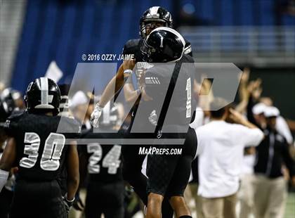 Thumbnail 3 in Cinco Ranch vs. Steele (UIL 6A D2 Semifinal) photogallery.