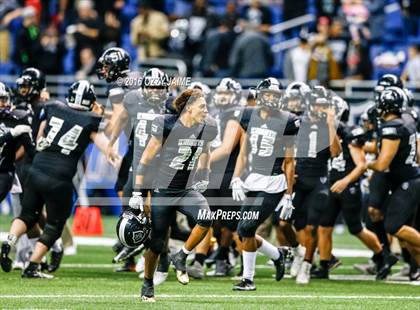 Thumbnail 1 in Cinco Ranch vs. Steele (UIL 6A D2 Semifinal) photogallery.