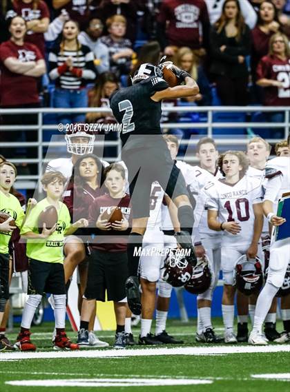 Thumbnail 3 in Cinco Ranch vs. Steele (UIL 6A D2 Semifinal) photogallery.