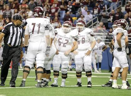 Thumbnail 2 in Cinco Ranch vs. Steele (UIL 6A D2 Semifinal) photogallery.