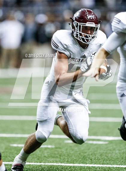 Thumbnail 3 in Cinco Ranch vs. Steele (UIL 6A D2 Semifinal) photogallery.