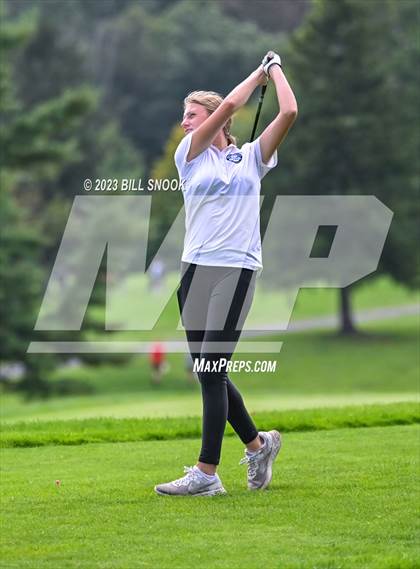 Thumbnail 1 in BCIAA Championships photogallery.