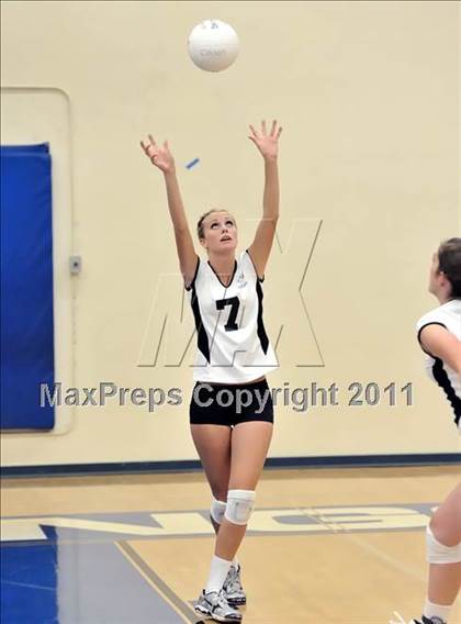 Thumbnail 2 in San Clemente vs Chaparral (Dave Mohs Tournament) photogallery.