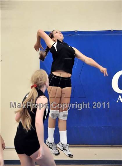 Thumbnail 2 in San Clemente vs Chaparral (Dave Mohs Tournament) photogallery.