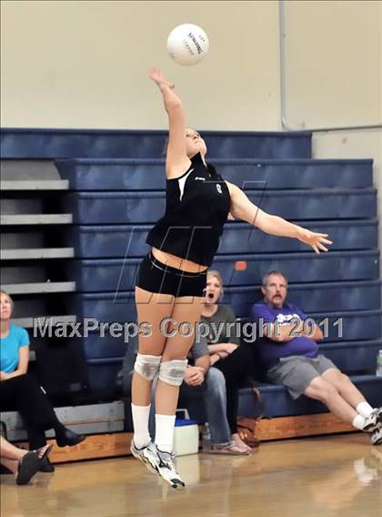 Thumbnail 2 in San Clemente vs Chaparral (Dave Mohs Tournament) photogallery.