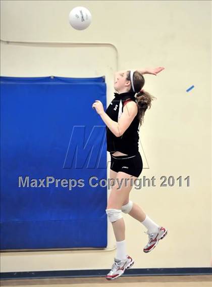 Thumbnail 3 in San Clemente vs Chaparral (Dave Mohs Tournament) photogallery.