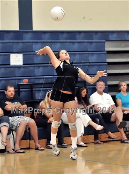 Thumbnail 1 in San Clemente vs Chaparral (Dave Mohs Tournament) photogallery.