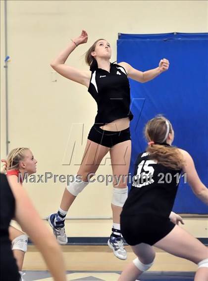 Thumbnail 1 in San Clemente vs Chaparral (Dave Mohs Tournament) photogallery.