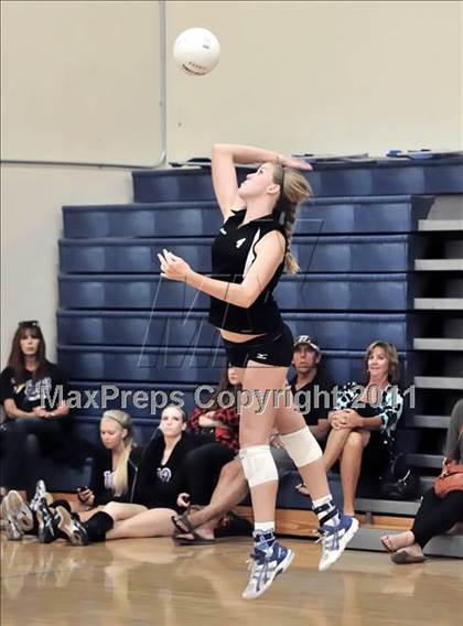 Thumbnail 3 in San Clemente vs Chaparral (Dave Mohs Tournament) photogallery.