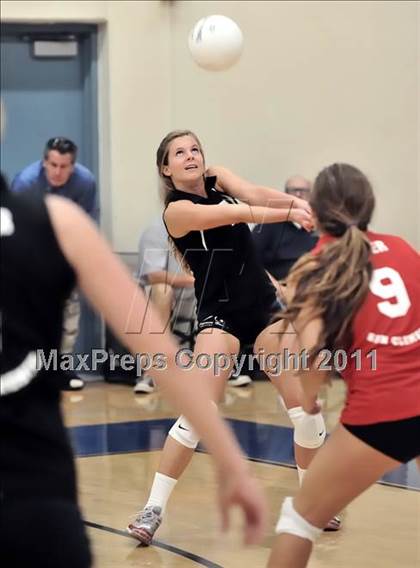 Thumbnail 2 in San Clemente vs Chaparral (Dave Mohs Tournament) photogallery.