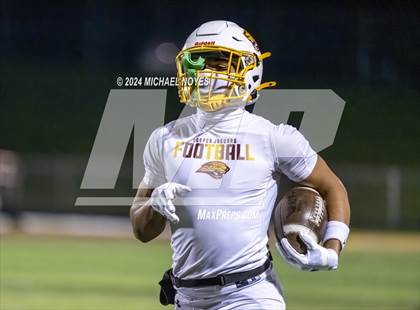 Thumbnail 2 in Highlands @ Cooper (KHSAA 5A  Round 4) photogallery.