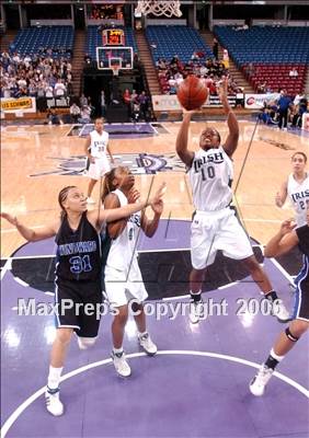 Thumbnail 3 in Windward vs. Sacred Heart Cathedral (CIF State D4 Final) photogallery.