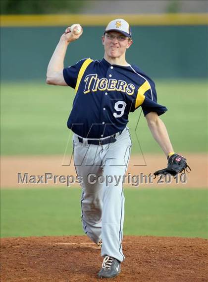 Thumbnail 3 in Vista Ridge @ Stony Point photogallery.