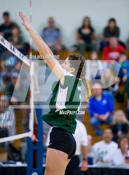 Thumbnail 3 in Kingston vs. Minisink Valley (Section 9 Class AA Final) photogallery.