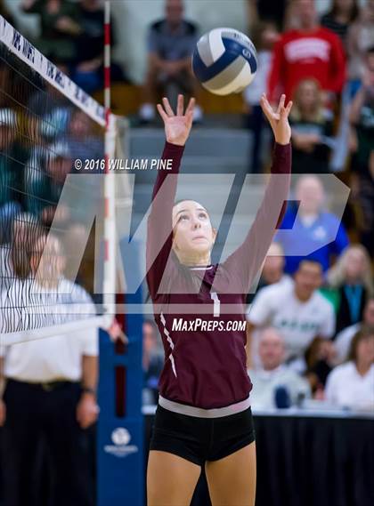 Thumbnail 3 in Kingston vs. Minisink Valley (Section 9 Class AA Final) photogallery.