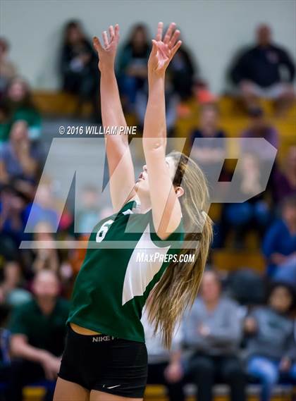 Thumbnail 3 in Kingston vs. Minisink Valley (Section 9 Class AA Final) photogallery.