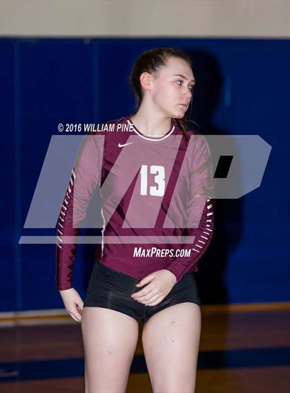 Thumbnail 1 in Kingston vs. Minisink Valley (Section 9 Class AA Final) photogallery.