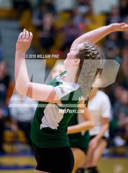 Thumbnail 2 in Kingston vs. Minisink Valley (Section 9 Class AA Final) photogallery.